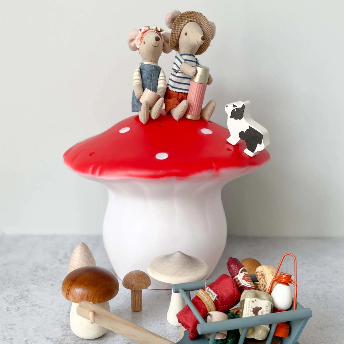 Heico Medium Mushroom LED Lamp, Red