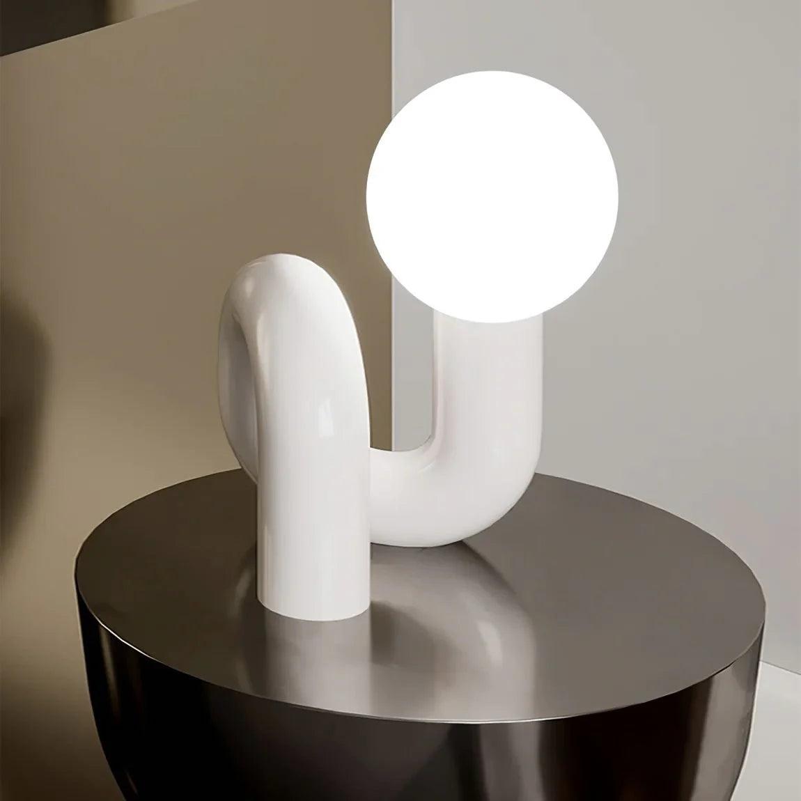 Modern Spiral Bedside Table Lamp - Quirky Whimsical Desk Lamp