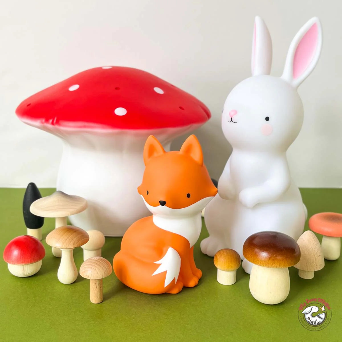 Heico Medium Mushroom LED Lamp, Red