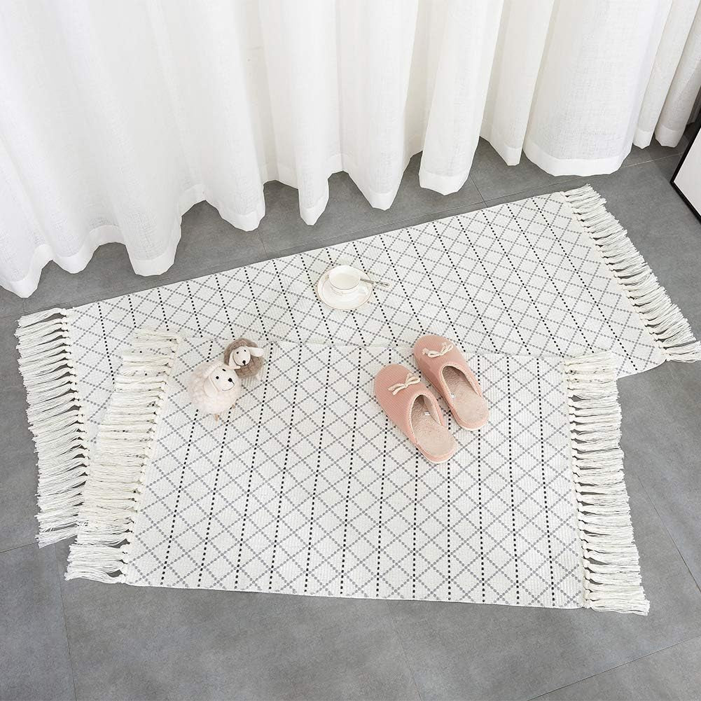 Boho Bathroom Rug, Boho Rug Kitchen Runner Washable Bath Rug, Woven Small Cotton Bohemian Tribal Farmhouse Tassel Moroccan Boho Bath Mat for Bedroom Hallway 2'X4.3'