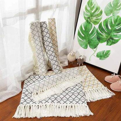 Boho Bathroom Rug, Boho Rug Kitchen Runner Washable Bath Rug, Woven Small Cotton Bohemian Tribal Farmhouse Tassel Moroccan Boho Bath Mat for Bedroom Hallway 2'X4.3'