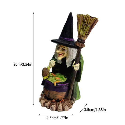 Halloween Decoration Figurine Wizard and Witch Ornaments Sand Table Decorations Desktop Ornament for Halloween Themed Parties