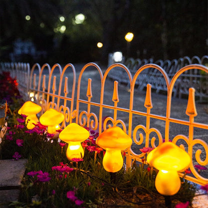 Outdoor Solar Garden Mushroom Lights - Mushroom Solar Lights Garden Stake Led Light Night Flashing Mushrooms Lamp Decor Backyard Path Lights（1-Pack of 3 Orange Mushroom Lights