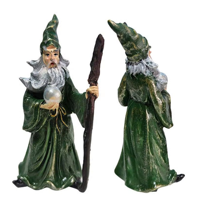 Halloween Decoration Figurine Wizard and Witch Ornaments Sand Table Decorations Desktop Ornament for Halloween Themed Parties