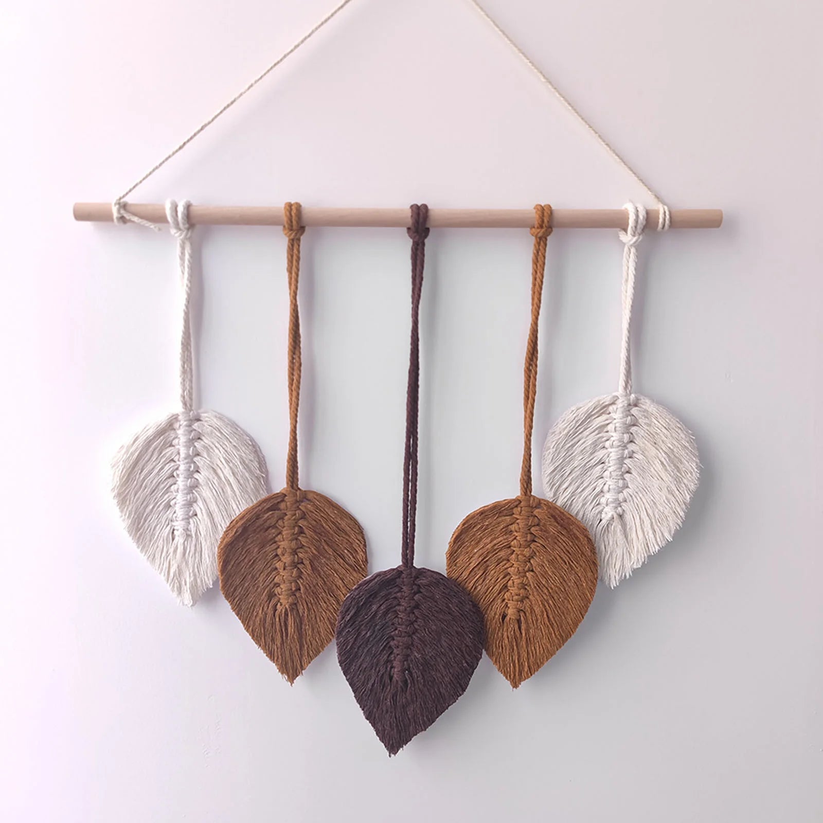 Wall Hanging Feather Boho Wall Decorwoven Leaf Tassels Decoration Cotton Ornaments Tapestry Room Decor for Bedroom Living Room Apartment Porch ,